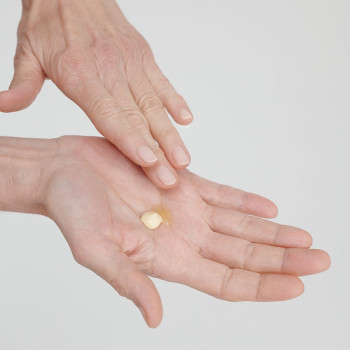 Regeneratie Intensief Gezichtsverzorging: Maakt de rijpere huid steviger en strakker